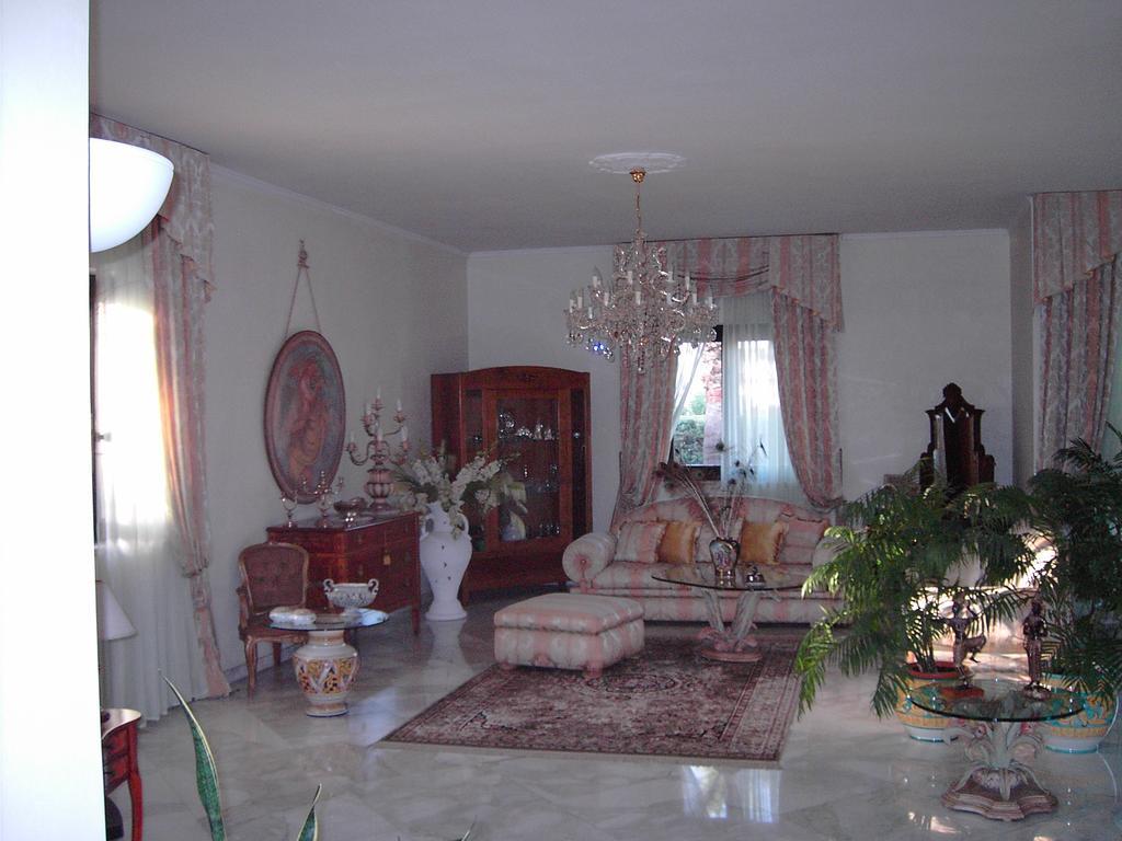 باري Villa Nicolaus المظهر الخارجي الصورة